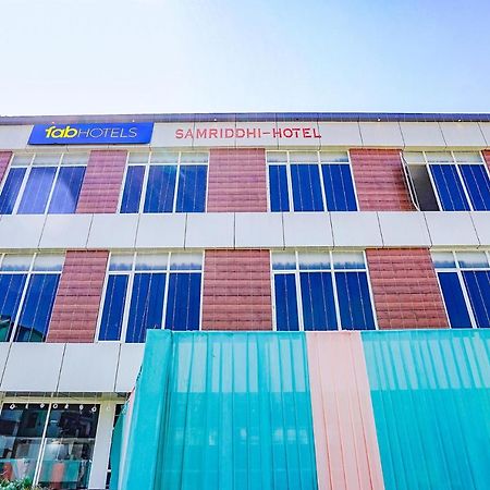 Fabhotel Siddhi Varanasi Exterior foto